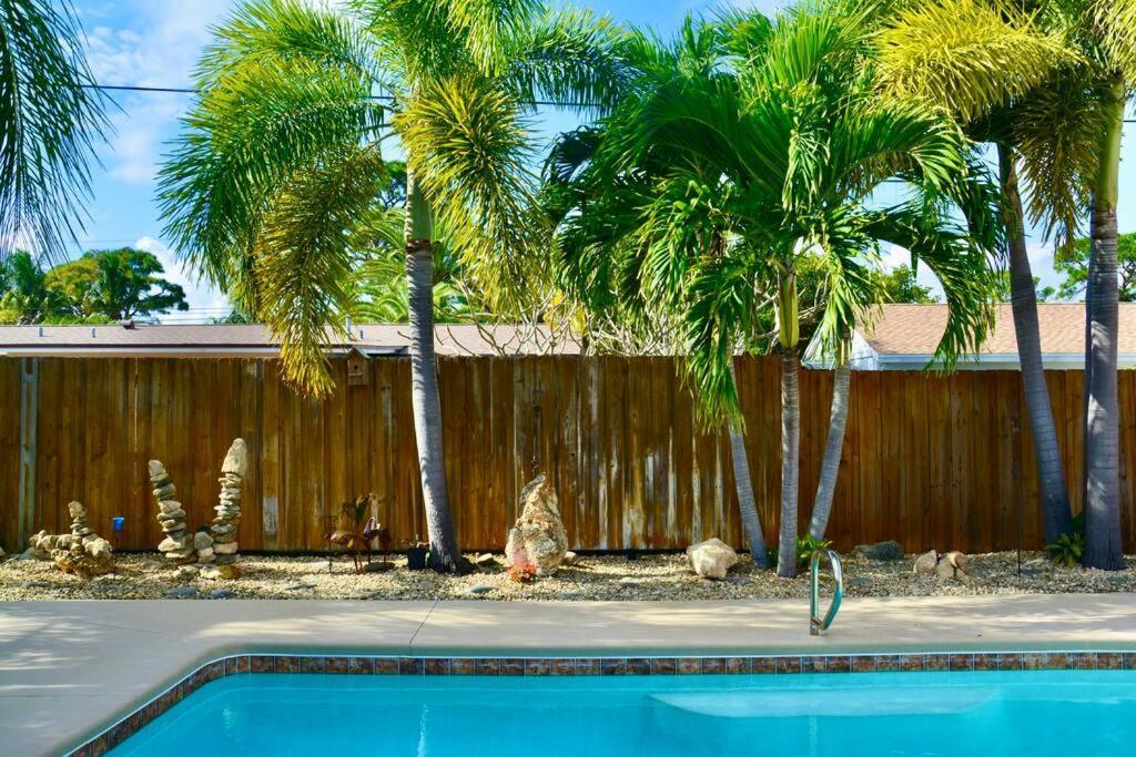 Tropical Island Escape Near Disney, Beach, Cruise Merritt Island Buitenkant foto