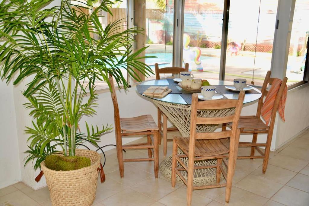 Tropical Island Escape Near Disney, Beach, Cruise Merritt Island Buitenkant foto